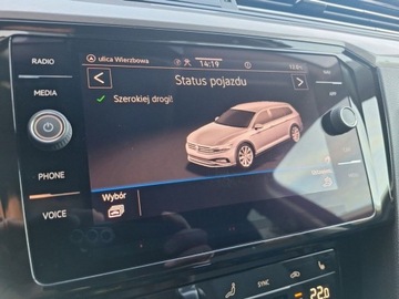 Volkswagen Passat B8 Variant Facelifting 2.0 TDI SCR 150KM 2022 Volkswagen Passat SalonPL serwis ASO 2.0TDI 150KM MatrixLED pakiety AppCon, zdjęcie 22