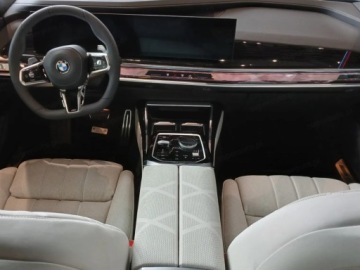BMW Seria 7 G70 Sedan 3.0 40d 299KM 2026 BMW Seria 7 740d xDrive Sport Sedan 3.0 (299 KM) 2026, zdjęcie 6