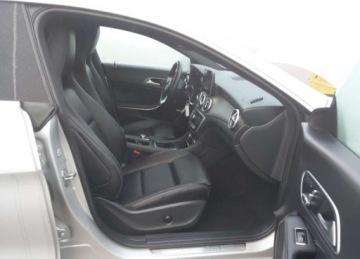 Mercedes CLA C118/X118 2019 Mercedes-Benz CLA MERCEDES-BENZ CLA 250 2.0 Benzyna 211KM, zdjęcie 8