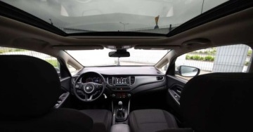 Kia Carens IV Minivan Facelifting 1.6 GDI 135KM 2017 Kia Carens Kia Carens 1.6 GDI ISG Vision 1.6 Benzyna 135KM, zdjęcie 5