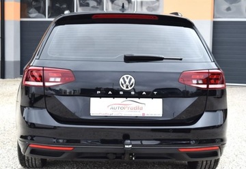 Volkswagen Passat B8 Variant 2.0 TDI BlueMotion SCR 190KM 2019 Volkswagen Passat 2.0 TDI 190ps Automatic Full Led Matrix Navi Masaze Kame, zdjęcie 9