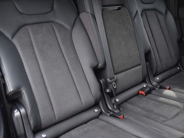 Audi Q8 SQ8 4.0 TFSI 507KM 2025 AUDI Q8 SQ8 TFSI quattro Suv 4.0 (507KM) 2025, zdjęcie 13