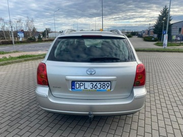 Toyota Avensis II Kombi 1.8 VVT-i 129KM 2005 Toyota Avensis benzyna + LPG - 2005rok - Hak, zdjęcie 9