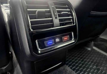 Volkswagen Passat B8 Variant 2.0 TDI 190KM 2015 Volkswagen Passat Variant Volkswagen Passat Variant 2.0 TDI SCR 4Motion DS, zdjęcie 21
