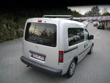 Opel Combo C Van 1.4 TWINPORT ecoFLEX 90KM 2009 Opel Combo 1.4b Stan b.dobry Gwarancja 12mc klima, zdjęcie 4