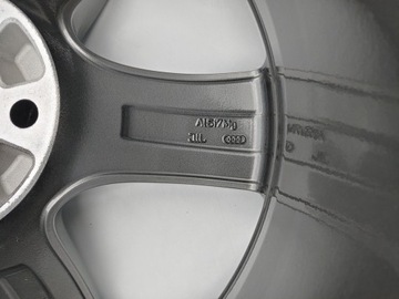 4× DISK HLINÍK AUDI OE 8T0601025AB 8.5" X 18" 5X112 ET 29