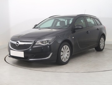 Opel Insignia I Sports Tourer Facelifting 2.0 CDTI ECOTEC 130KM 2015 Opel Insignia 2.0 CDTI, Salon Polska, Serwis ASO, zdjęcie 1