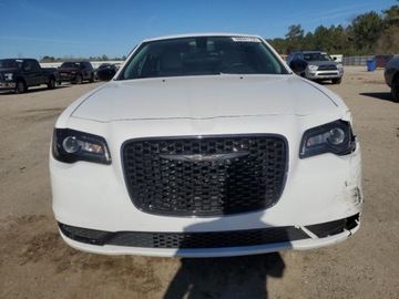 Chrysler 300C II 2022 Chrysler 300 CHRYSLER 300 TOURING 2022 3.6 Benzyna 292KM, zdjęcie 4