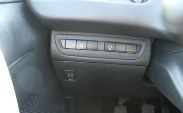 Peugeot 208 I 2018 Peugeot 208 1.2 Benzyna 68KM, zdjęcie 15