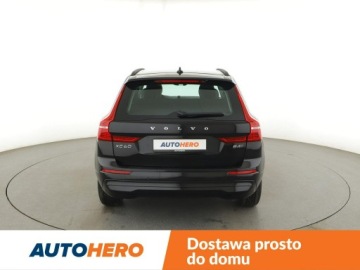 Volvo XC60 II 2021 Volvo XC 60 FV23% Momentum automat B4 AWD navi PDC, zdjęcie 5