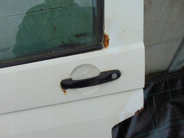 ДВЕРЬ ПЕРЕДНЯ ЛЕВАЯ VW TRANSPORTER T5 БЕЛАЯ В КОМПЛЕКТЕ