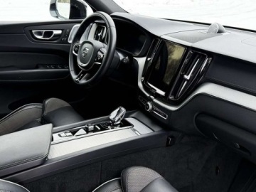 Volvo XC60 II Crossover Plug-In Facelifting 2.0 T8 455KM 2024 Volvo XC 60 T8 Awd 2024 2.0 Hybryda 456KM, zdjęcie 17
