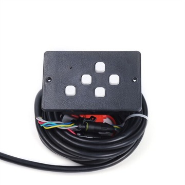 LAMPA SONDY JACHTOWEJ 12V 100 W Z PILOTEM CZARNY