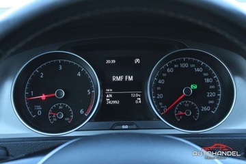 Volkswagen Golf VII Variant 2.0 TDI CR DPF BlueMotion Technology 150KM 2015 Volkswagen Golf LOUNGE 2.0 TDI 150ps, DSG, Nawigacja, Kamera 2.0 Diesel, zdjęcie 12