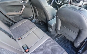 Peugeot 2008 I 2014 Peugeot 2008 Peugeot 2008 1.6 e-hdi 92KM 1.6 Diesel 92KM, zdjęcie 29