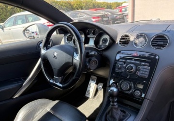 Peugeot RCZ Coupe 2.0L HDI FAP 163KM 2012 Peugeot RCZ Samochod z gwarancja 2.0 Diesel 163KM, zdjęcie 11