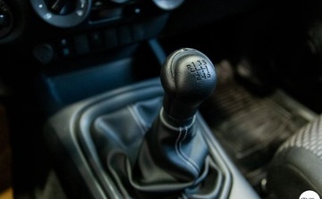 Toyota Hilux VIII Pojedyncza kabina Facelifting 2.4 D-4D 150KM 2024 Toyota Hilux Toyota Hilux 2.4 D-4D Double Cab DLX 4x4 2.4 Diesel 150KM, zdjęcie 31