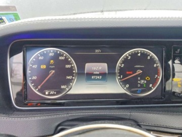 Mercedes Klasa S W222 2015 Mercedes-Benz Klasa S 550 4matic 2015 4.7 Benzyna 449KM, zdjęcie 9