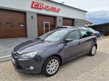 Ford Focus III Kombi 1.6 Duratec 125KM 2011 Ford Focus Titanium 2011 1.6 benzyna 125KM zarejestrowany gwarancja 1.6, zdjęcie 3