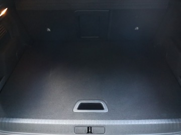 Citroen C4 III SUV 1.2 PureTech 156KM 2021 Citroen C4 1.2 PureTech, Salon Polska, Serwis ASO, zdjęcie 13