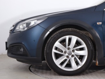 Opel Insignia I Country Tourer 2.0 CDTI Ecotec 163KM 2014 Opel Insignia 2.0 CDTI, 4X4, Automat, Skóra, zdjęcie 14