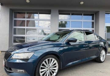 Skoda Superb III Liftback 2.0 TSI 280KM 2016 Skoda Superb Navi, kamera czujniki, salon Polska, FV-VAT 23, 1 rej. 2017 r., zdjęcie 22