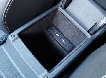 Volkswagen Arteon Fastback 2.0 TSI 190KM 2020 Volkswagen Arteon Shooting Brake 2.0TSI 190KM Elegance DSG AmbientKameraGr, zdjęcie 24