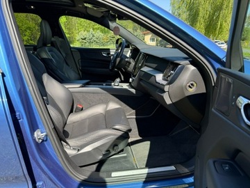 Volvo XC60 II Crossover D5 235KM 2020 Volvo XC 60 2.0D5 235KM R-Design Najbogatsza wersj, zdjęcie 21