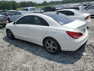 Mercedes CLA C117 2017 Mercedes-Benz CLA 250 2017 2.0l 2.0 Benzyna 208KM, zdjęcie 1