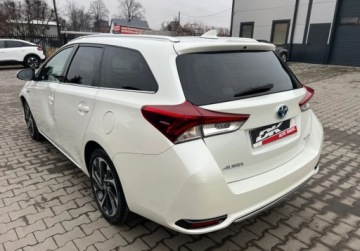Toyota Auris II 2017 Toyota Auris 1.8 Hybryda Klimatyzacja Nawigacja Kamera 1.8 Hybryda 99KM, zdjęcie 3