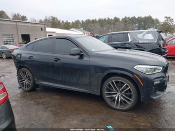 BMW X6 G06 2020 BMW X6 M50i 2020 4.4 Benzyna 523KM, zdjęcie 6