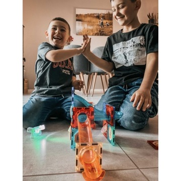 МАГНИТНЫЕ ОСВЕЩАЮЩИЕ БЛОКИ WOOPIE ДЛЯ СЕНСОРНОГО ПОДАРКА ДЕТЯМ