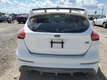 Ford Focus III RS 2.3 EcoBoost 350KM 2017 Ford Focus 2017, 2.3L, 4x4, po gradobiciu 2.3 Benzyna 350KM, zdjęcie 1