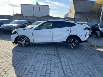 BMW X6 G06 SUV 3.0 30d 286KM 2022 BMW X6 Mpakiet Xdrive Skóra Pamięć Kamery360, zdjęcie 3