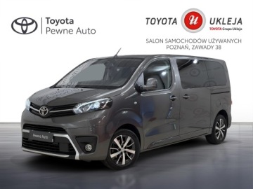 Toyota Proace II Furgon Medium 2.0 D-4D 177KM 2022 Toyota PROACE VERSO 2.0 D4-D Medium Family Toyota