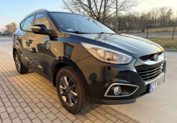 Hyundai ix35 SUV Facelifting 1.6 GDI 135KM 2015 Hyundai ix35 salon PL bezwypadkowy oryginalny niski przebieg od emeryta, zdjęcie 9