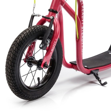 Самокат Muffy Meteor с большими надувными колесами и тормозом.