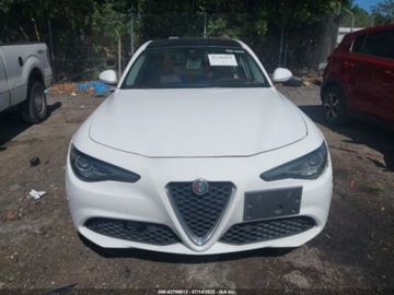 Alfa Romeo Giulia II 2019 Alfa Romeo Giulia 2019 Alfa Romeo Giulia Ti Lusso RWD 2.0 Benzyna 280KM, zdjęcie 10