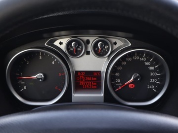 Ford Kuga I 2.0 Duratorq TDCi 140KM 2011 Ford Kuga 2.0 TDCi, 4X4, Navi, Klima, zdjęcie 10