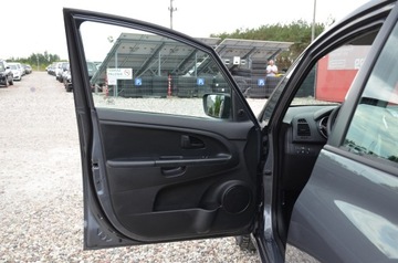 Kia Venga Mikrovan 1.4 DOHC CVVT 90KM 2010 ZAREJESTROWANA 1.4i 90KM NOWY ROZRZĄD! KLIMA GWARANCJA, zdjęcie 14