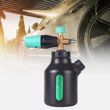 Пенный распылитель под давлением 1 л для полива.