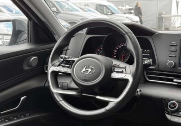 Hyundai Elantra VII Sedan 1.6 MPI 123KM 2022 Hyundai Elantra Reflektory LED Kamera Aktywny tempomat Salon PL FVAT23, zdjęcie 15