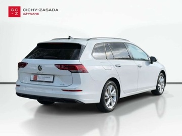 Volkswagen Golf VIII Variant 1.5 eTSI 150KM 2023 Volkswagen Golf VW GOLF VARIANT VIII Webasto Ambient CarPlay 1.5 Benzyna, zdjęcie 4