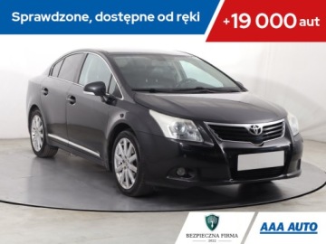 Toyota Avensis III Sedan 2.0 Valvematic 152KM 2009 Toyota Avensis 2.0 Valvematic, Skóra, Navi, Xenon