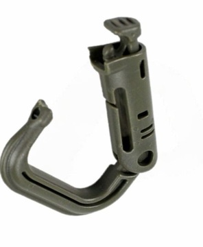 ПЛАСТИКОВЫЙ КАРАБИН D С ЗАМКОМ MOLLE, ЗЕЛЕНЫЙ