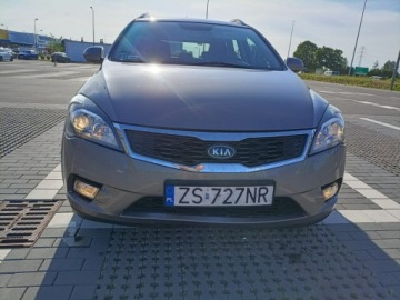Kia Carens III 2010 Kia Cee'd 2010/zarejestrowany/klima, zdjęcie 6
