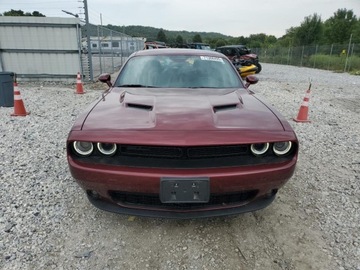 Dodge Challenger III 2023 Dodge Challenger Sxt 2023 3.6l 3.6 Benzyna 303KM, zdjęcie 5