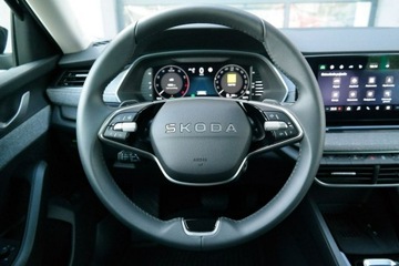 Skoda Octavia IV Liftback 1.5 TSI EVO 150KM 2025 Škoda Octavia Skoda Octavia Octavia Edition 130, zdjęcie 11