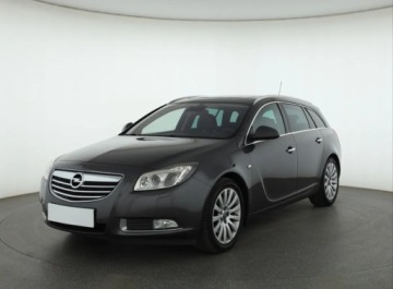 Opel Insignia I Sports Tourer 2.0 CDTI ECOTEC 160KM 2010 Opel Insignia 2.0 CDTI, Salon Polska, Automat, zdjęcie 1