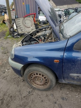 BLATNÍK LEVÝ PŘEDNÍ RENAULT CLIO 2